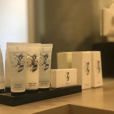 Onderwijshotel De Rooi Pannen Μπρέντα