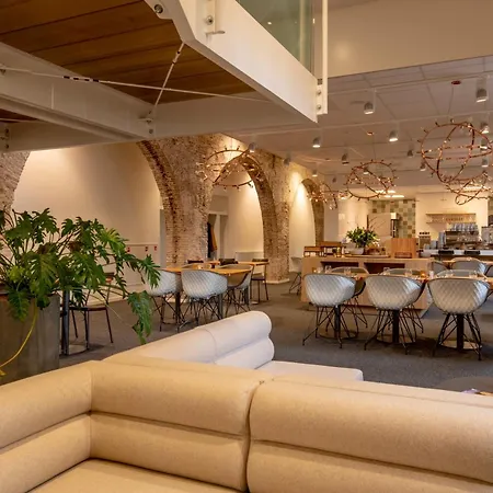 Onderwijshotel De Rooi Pannen