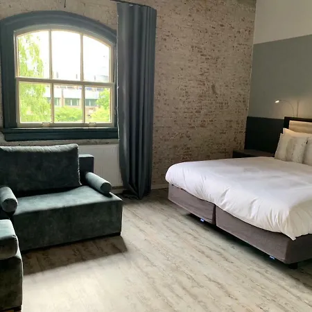 Отель Onderwijshotel De Rooi Pannen