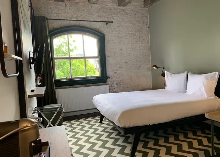 Onderwijshotel De Rooi Pannen