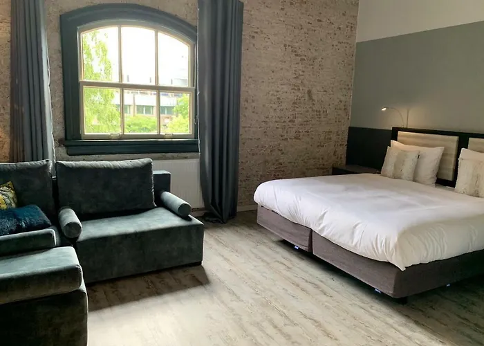 Hotel Onderwijshotel De Rooi Pannen